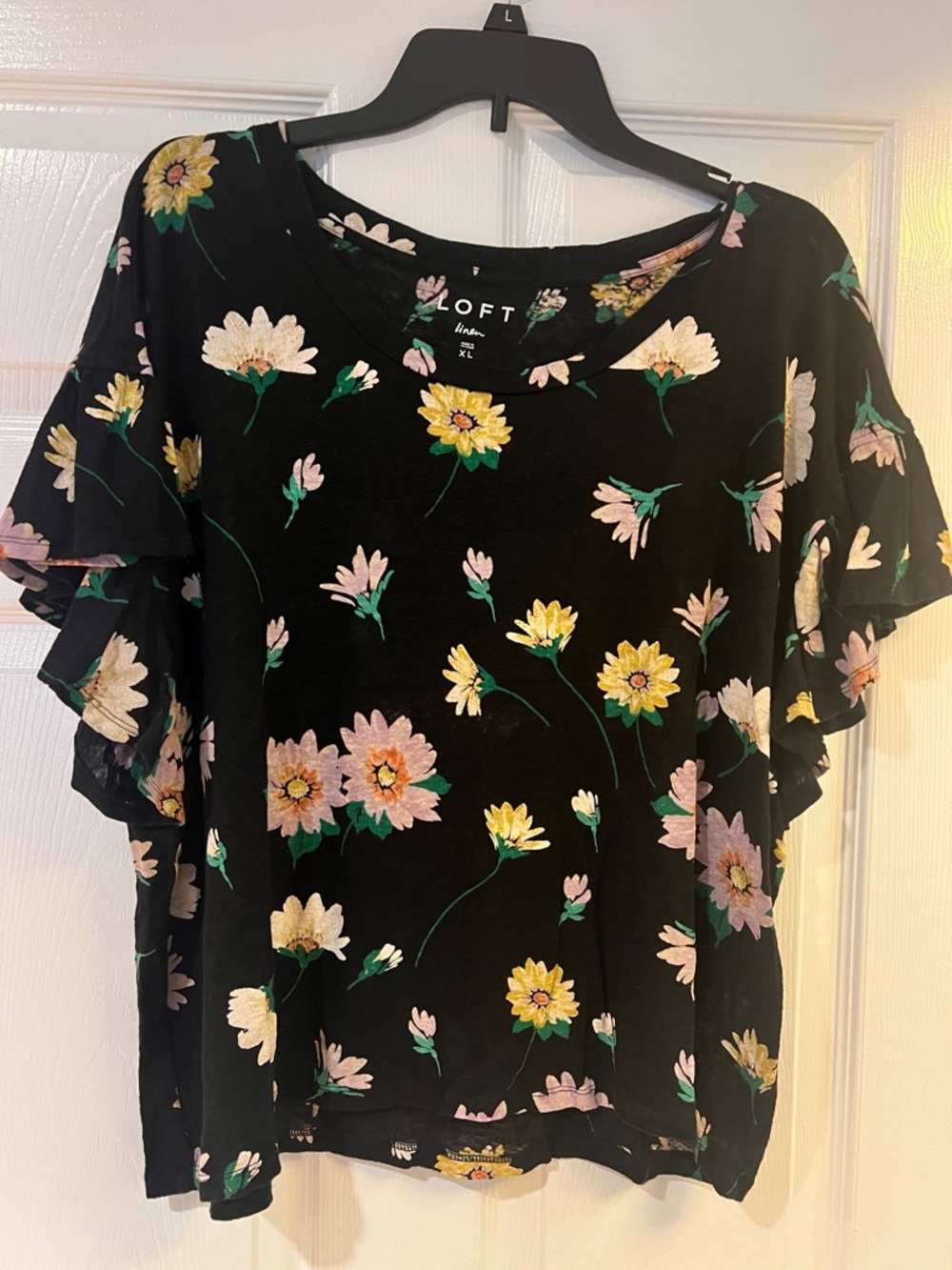 LOFT Black Floral Ruffle-Sleeve Linen Top
